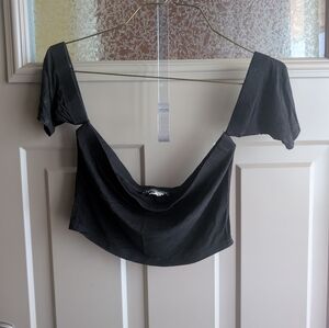 Fashion nova crop top